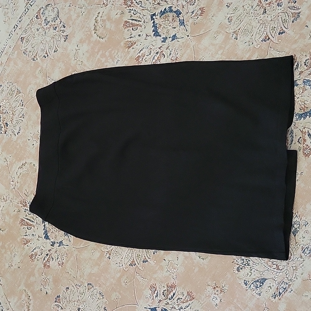 Ashley Stewart black pull on mid-calf length pencil skirt stretch size 12 EUC…